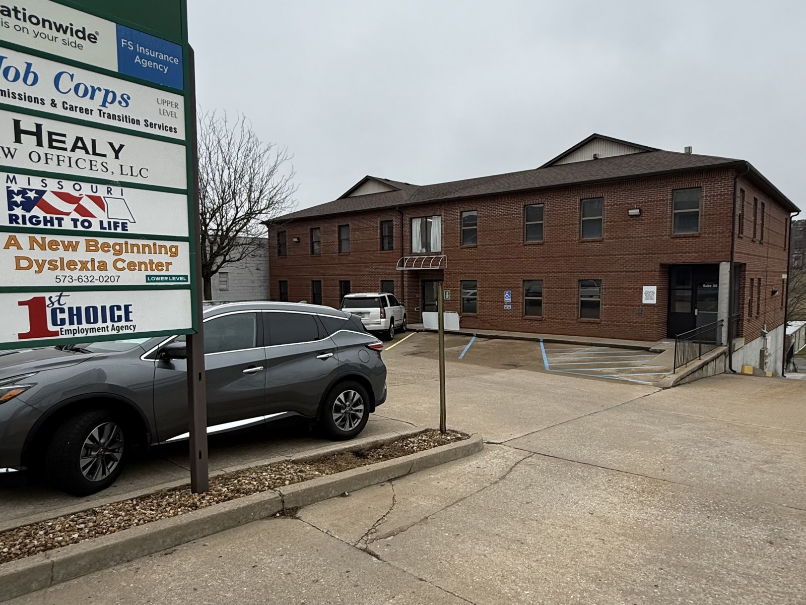 514 E High St, Jefferson City, Missouri 65101, Call for details , Call for details ,Call for details,Office,For Lease,E High,1136