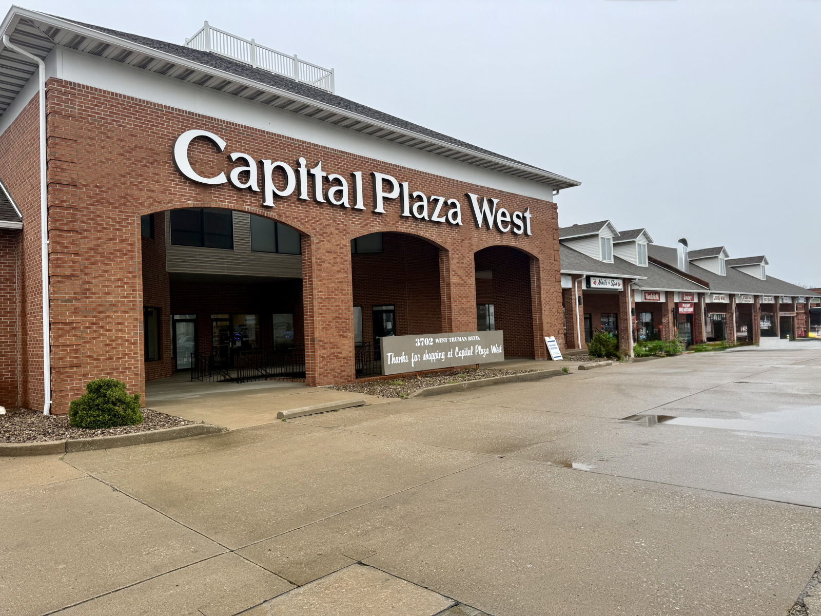 3702 W Truman Blvd, Jefferson City, Missouri 65109, Call for details , Call for details ,Call for details,Retail,For Lease,W Truman,1153